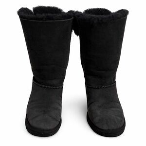 UGG Bailey Bow Tall Boots Black Shearling Women’s Size 6